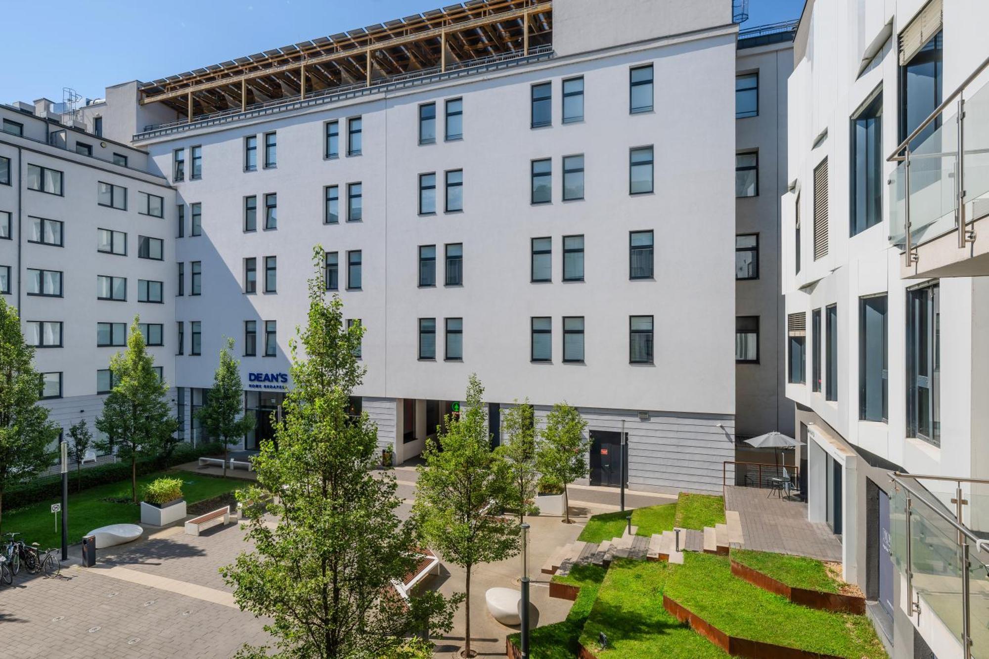 Dean's 3* Budapest
